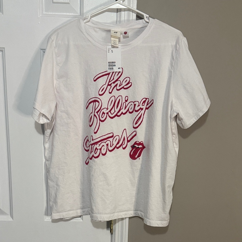 H&M Women’s White Tee with Red Graphic The Rolling Stones NWT